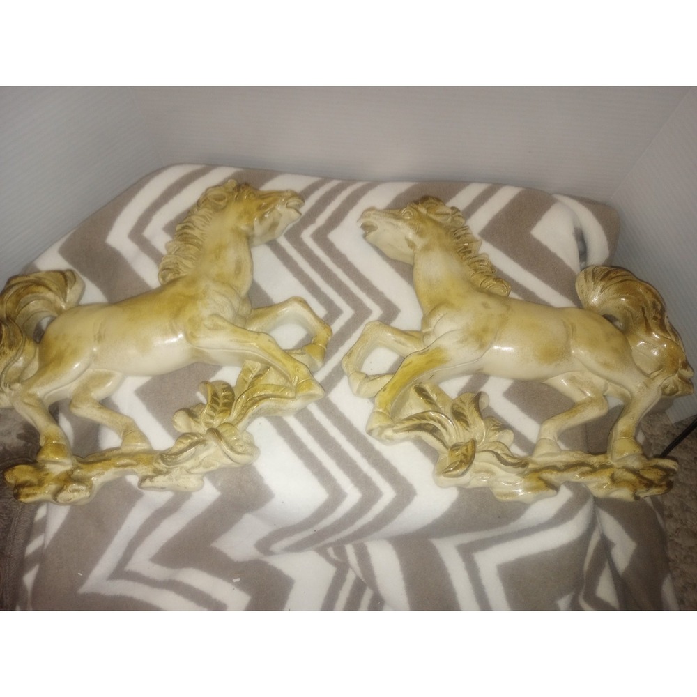Universal‎ Statuary Corp Running Horse Wall Plaque Chaulkware 1959 Pair Vintage